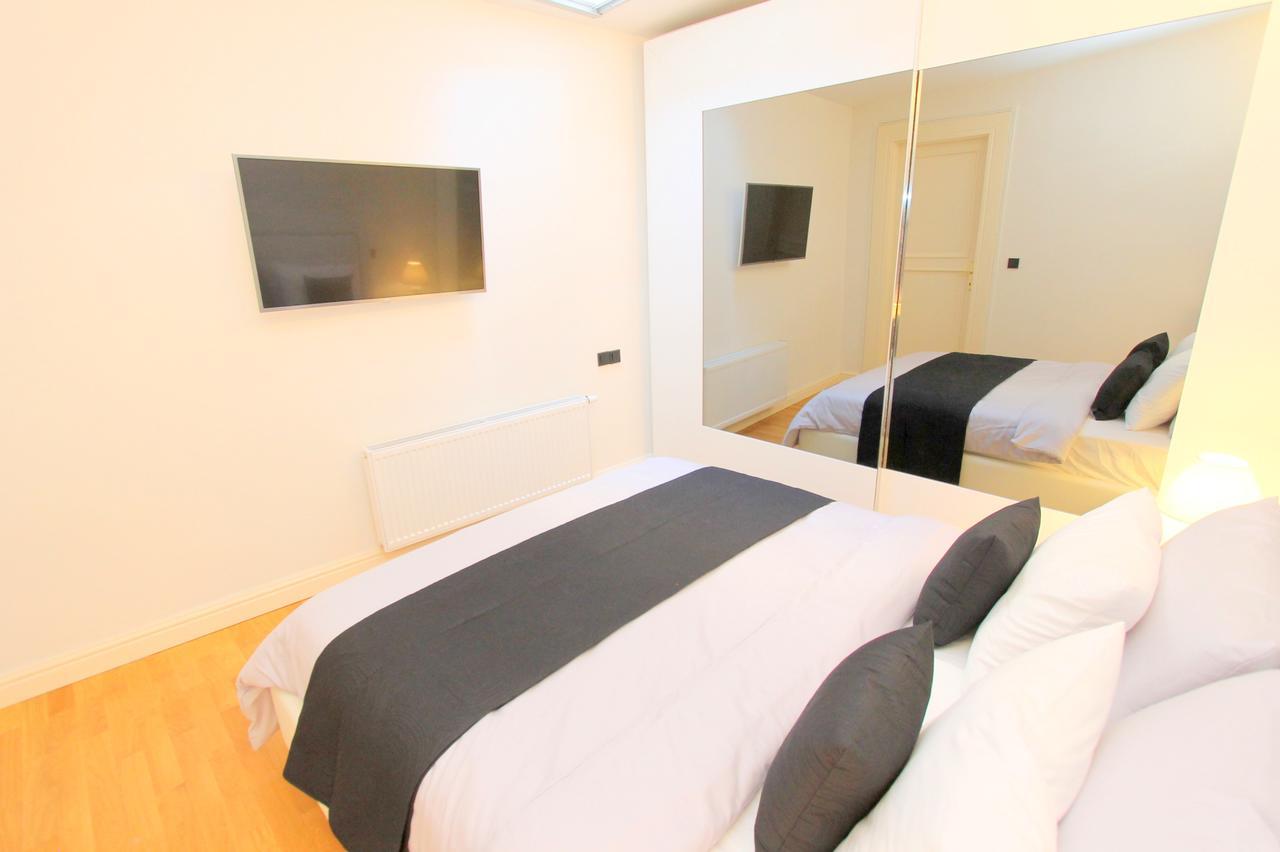 Luxury Apartments Krocinova Prague Exterior photo